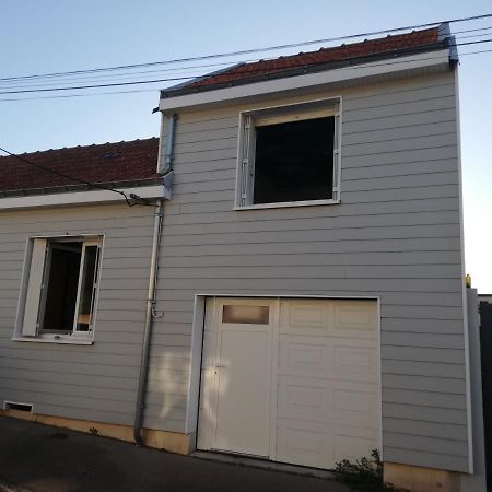 P'Tite Maison Atypique Avec Terrasse Villa Nantes Kültér fotó