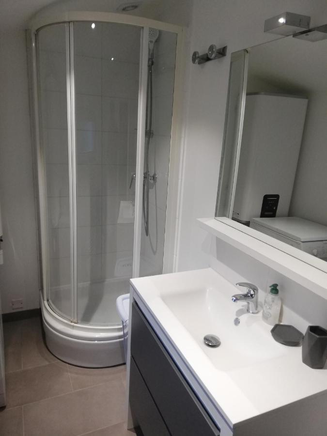 P'Tite Maison Atypique Avec Terrasse Villa Nantes Kültér fotó